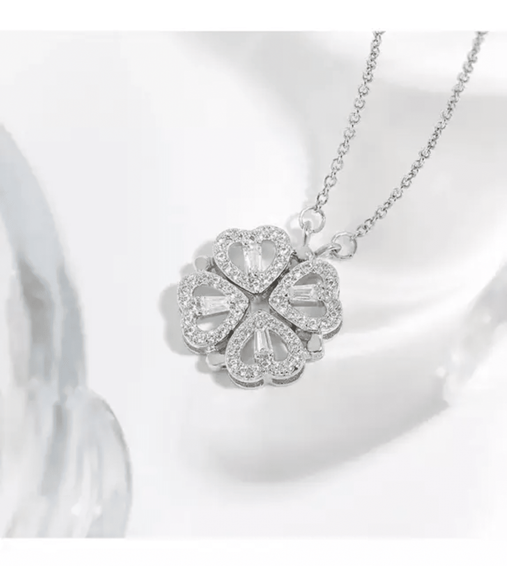 Convertible Four-Leaf Clover Magnetic Heart Necklace