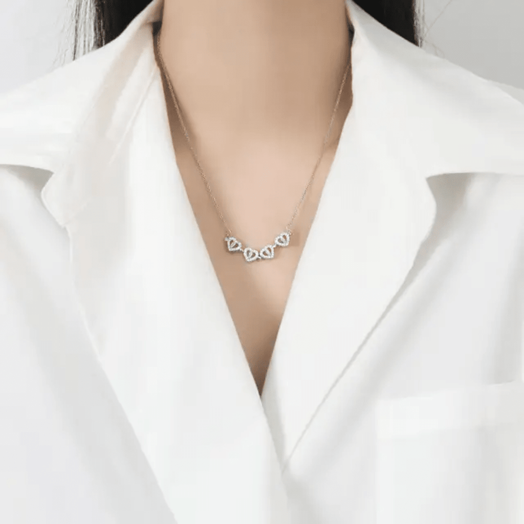 Convertible Four-Leaf Clover Magnetic Heart Necklace