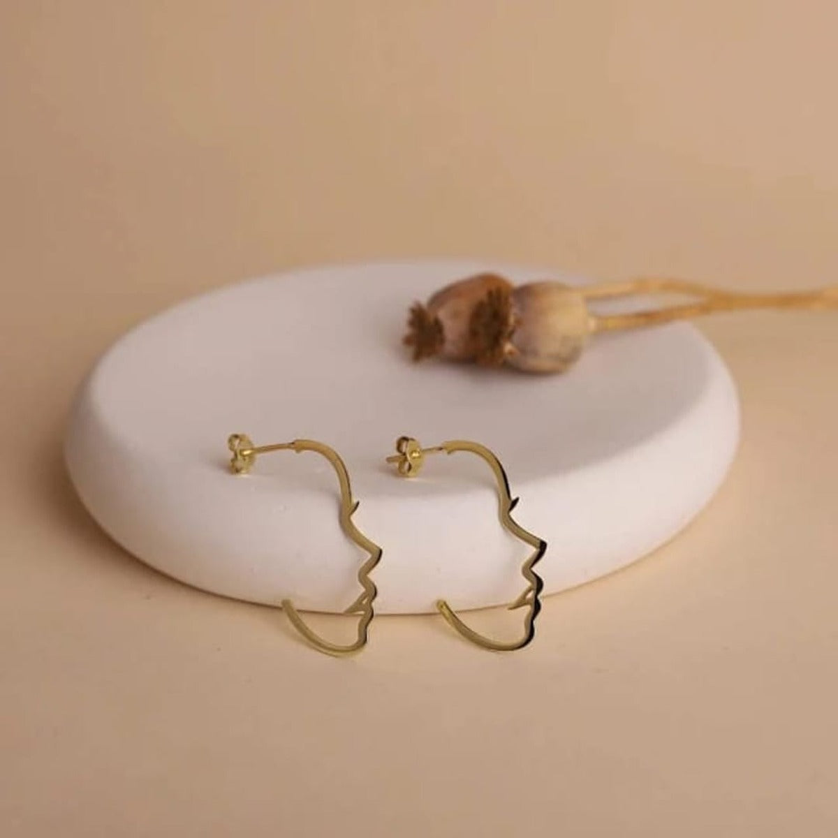 Abstract Face Wire Profile Hoop Earrings