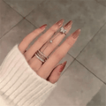 The Fluttering Promise Chain-Linked Ring