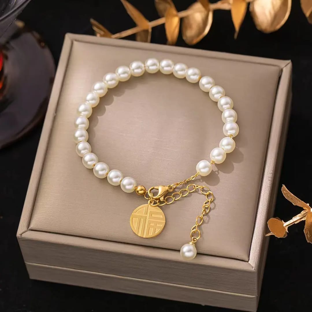 Fu Character Blessed Pearl Charm Bracelet