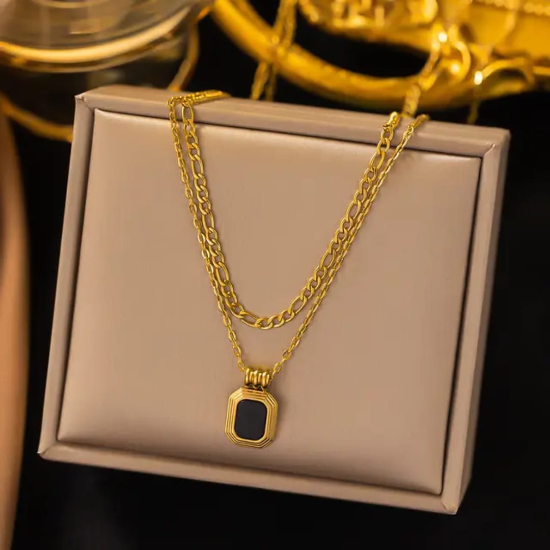 Parisian Onyx Geometric Layered Necklace