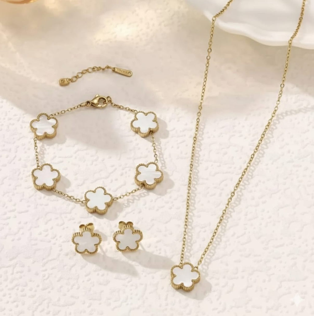 The Clovere Mother-of-Pearl Elegance Collection